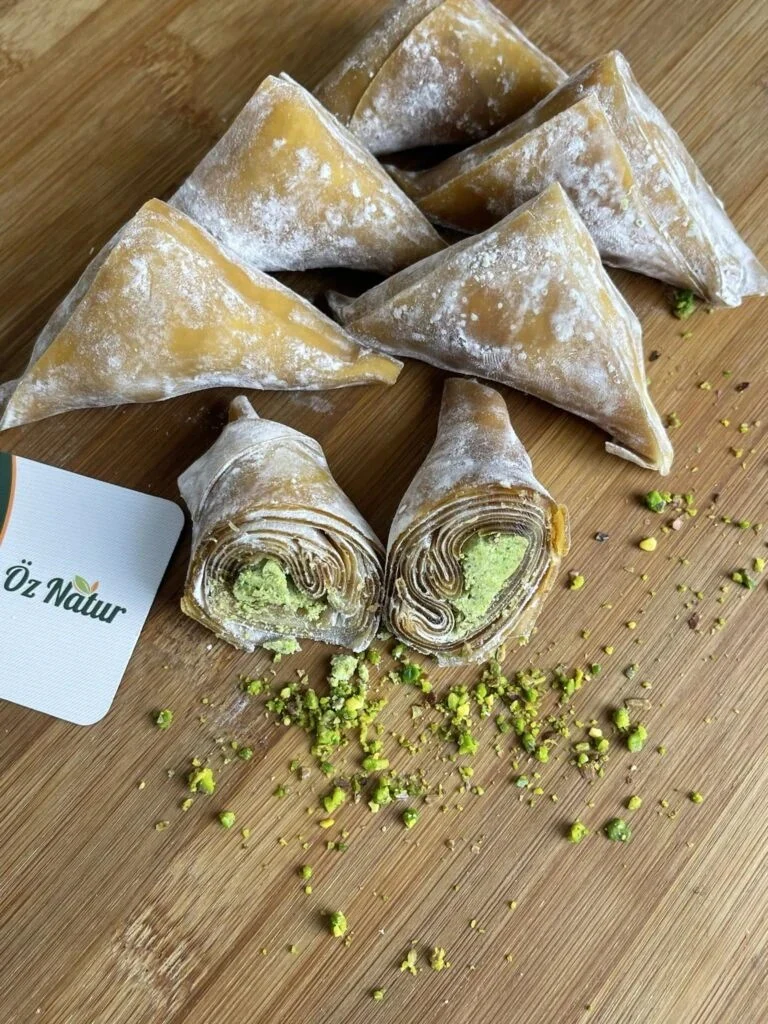 Türkische Muska Pestil mit Pistazien