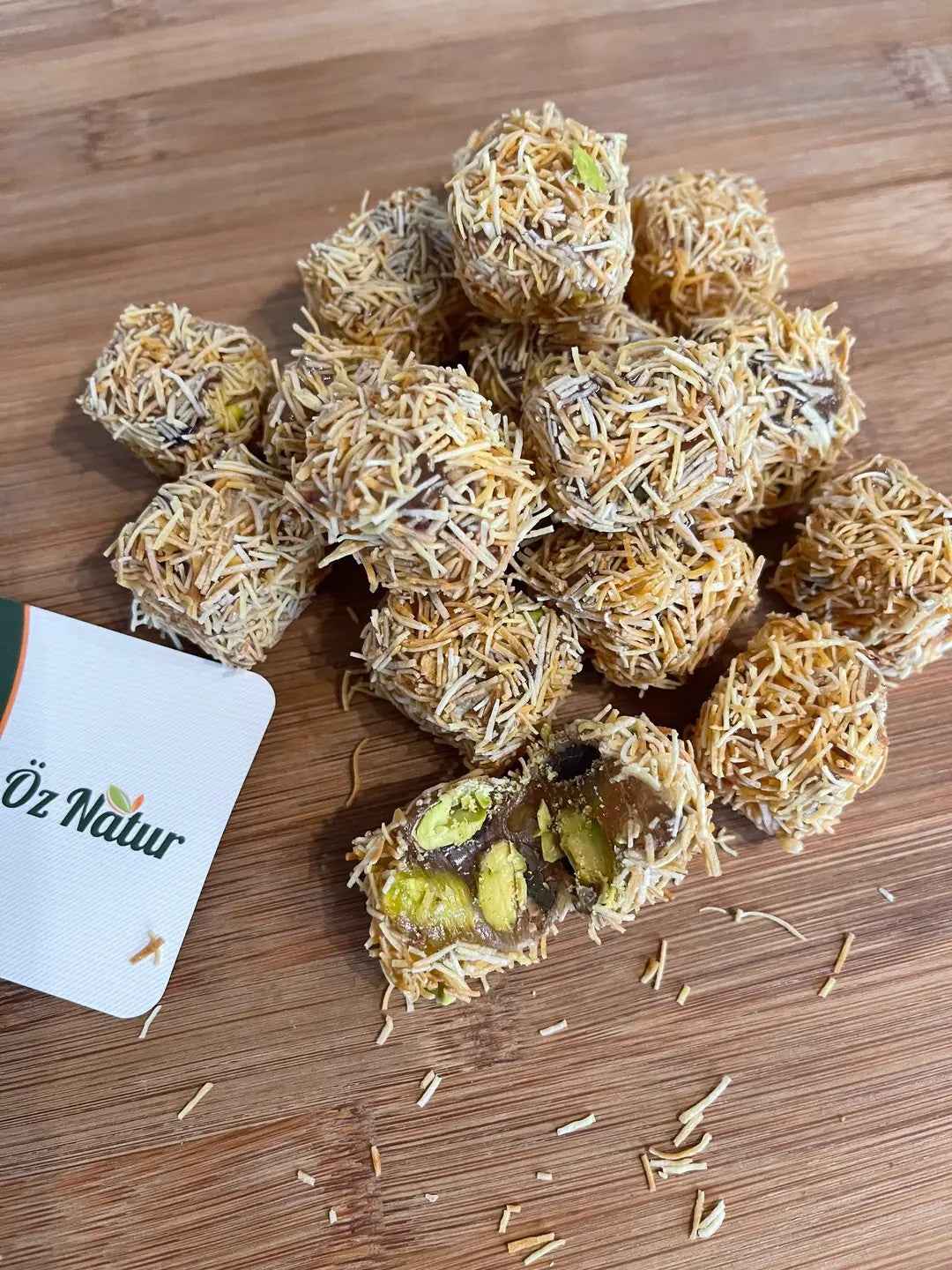 Turkish Delight Lokum mit Kadayif & Pistazien